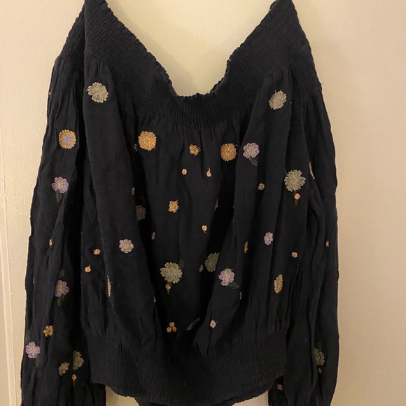 Free People Saachi Smoked off the shoulder top - Picture 6 of 6